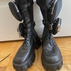Boots - similar to Prada Ceinture